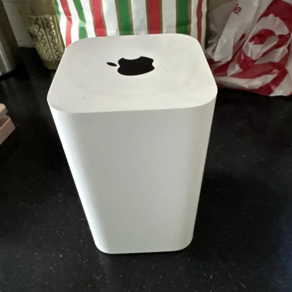 Apple‎ A1521 AirPort Extreme Base Station Wireless Router Only Untested
